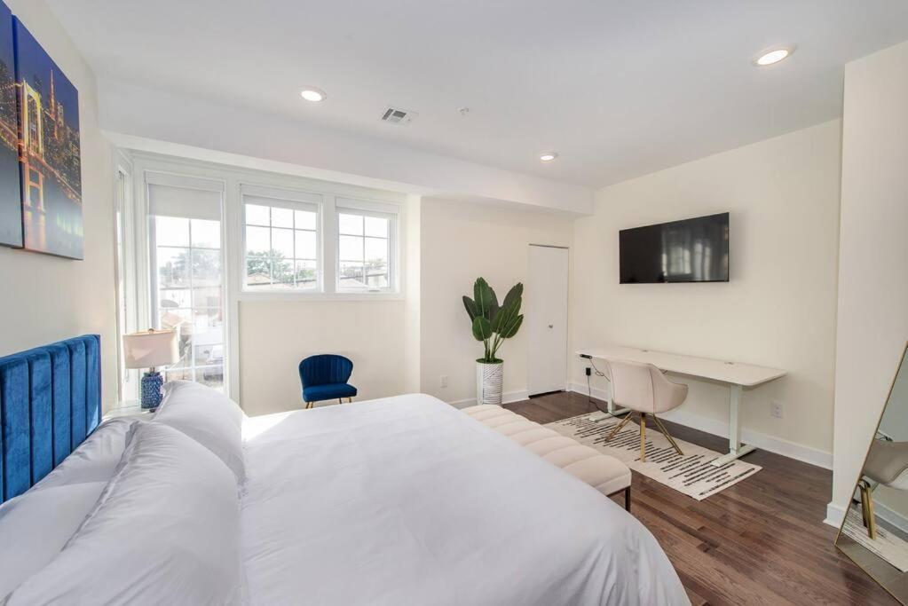 Stylish Chic Condo Nyc At Fingertips North Bergen Bagian luar foto